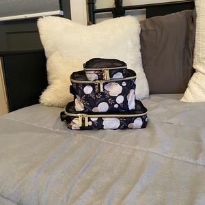 Itzy Ritzy packing cubes